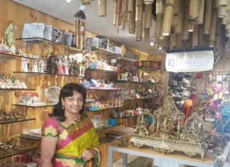 SharmilaDinesh_Vasavi_Clubs_international_natart_aryavysya